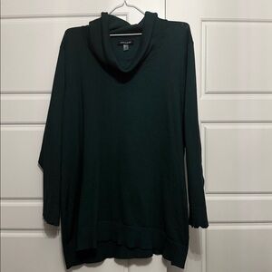 Cable & Gauge Green Knit Top